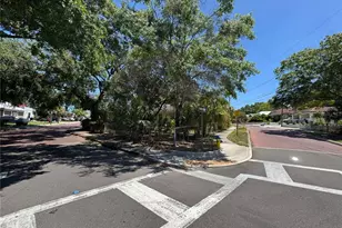 72 Ada St, Tarpon Springs, FL 34689 - Photo 8