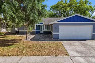 7850 Royal Stewart Dr, New Port Richey, FL 34653 - Photo 2