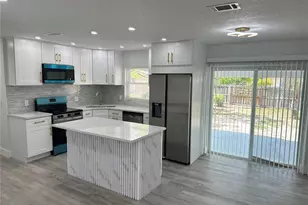 6405 S Manhattan Ave, Tampa, FL 33616 - Photo 8