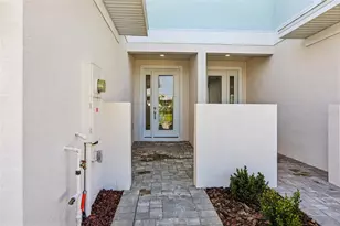 31850 Clover Fin Ct, Wesley Chapel, FL 33545 - Photo 2
