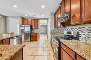 260 Williamson Dr, Davenport, FL 33897 - Photo 16