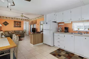 4368 72nd Way N, Saint Petersburg, FL 33709 - Photo 4