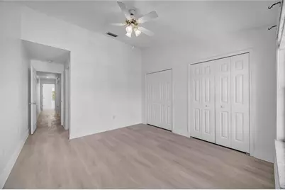 727 Kensington Lake Circle, Brandon, FL 33511 - Photo 34