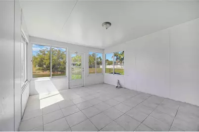 727 Kensington Lake Circle, Brandon, FL 33511 - Photo 30
