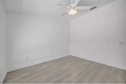 727 Kensington Lake Circle, Brandon, FL 33511 - Photo 48