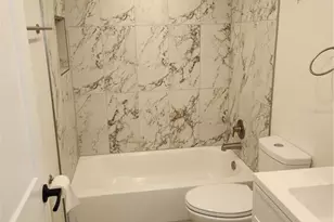 11809 Raintree Lake Ln, Tampa, FL 33617 - Photo 6