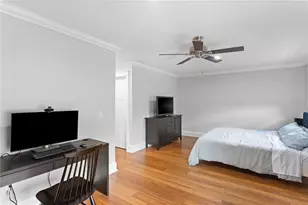 117 W Giddens Ave, Tampa, FL 33603 - Photo 18