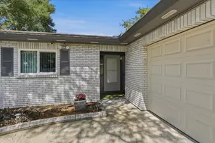 3809 Parkside Dr, Valrico, FL 33594 - Photo 30