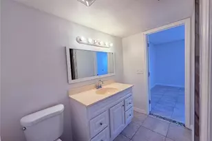 6332 Newtown Cir, Tampa, FL 33615 - Photo 18