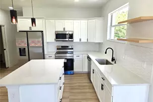 142 Fitzsimons St, Port Charlotte, FL 33954 - Photo 6