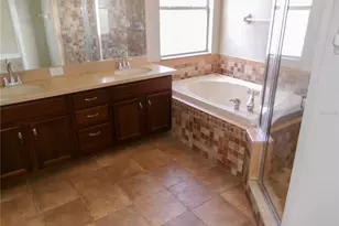 11314 Oyster Bay Cir, New Port Richey, FL 34654 - Photo 10