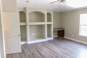 11314 Oyster Bay Cir, New Port Richey, FL 34654 - Photo 8