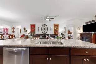12421 Eastpointe Dr, Dade City, FL 33525 - Photo 28