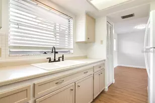 1303 S Hercules Ave, Clearwater, FL 33764 - Photo 10