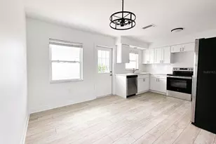 11295 1st St E, Treasure Island, FL 33706 - Photo 32