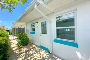 11295 1st St E, Treasure Island, FL 33706 - Photo 52