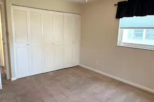 2202 Clubhouse Dr, Sun City Center, FL 33573 - Photo 14