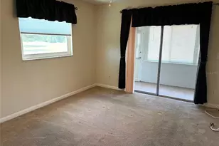 2202 Clubhouse Dr, Sun City Center, FL 33573 - Photo 12