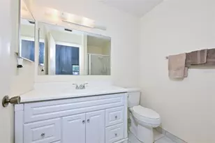 511 Finsbury Cir, Sun City Center, FL 33573 - Photo 30