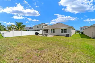 2411 Mizner Bay Ave, Bradenton, FL 34208 - Photo 22