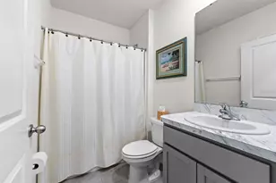 2411 Mizner Bay Ave, Bradenton, FL 34208 - Photo 16