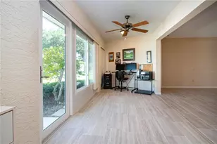 1904 Bosky Ct, Sun City Center, FL 33573 - Photo 14