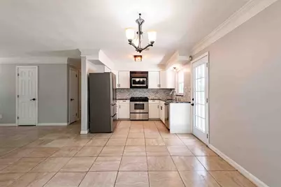 2741 37th Street S, Saint Petersburg, FL 33711 - Photo 6