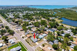 2741 37th St S, Saint Petersburg, FL 33711 - Photo 52