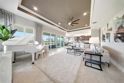 15528 Corona Del Mar Drive, Wimauma, FL 33598 - Photo 14