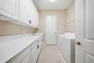 15528 Corona Del Mar Dr, Wimauma, FL 33598 - Photo 32