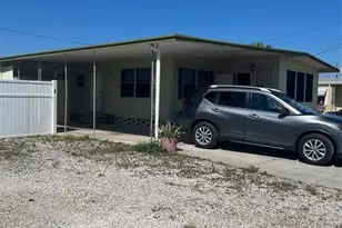 2574 Arbelia St, Clearwater, FL 33763 - Photo 4
