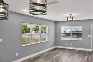 2710 W Cypress St, Tampa, FL 33609 - Photo 10