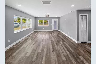 2710 W Cypress Street, Tampa, FL 33609 - Photo 8