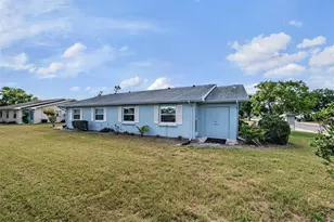 214 Gloucester Blvd, Sun City Center, FL 33573 - Photo 30