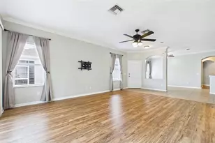 7447 Surrey Pines Dr, Apollo Beach, FL 33572 - Photo 4