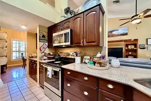 3350 Laurelwood Ct, Tarpon Springs, FL 34688 - Photo 14