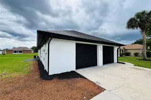 504 Blackbird Ln, Poinciana, FL 34759 - Photo 2