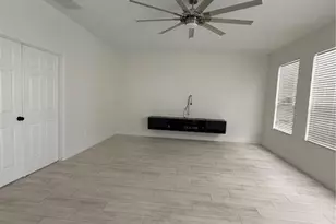 312 Peacock Springs Ct, Groveland, FL 34736 - Photo 6