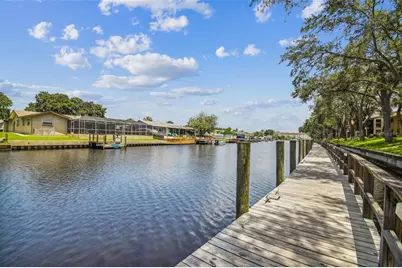 5558 Baywater Drive #167, Tampa, FL 33615 - Photo 4