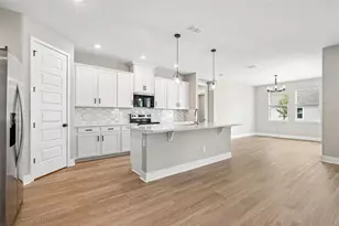 384 Birkdale Dr, Daytona Beach, FL 32124 - Photo 10