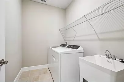 1004 British Circle, Daytona Beach, FL 32124 - Photo 20