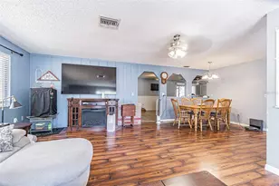 17851 Oxenham Ave, Spring Hill, FL 34610 - Photo 10