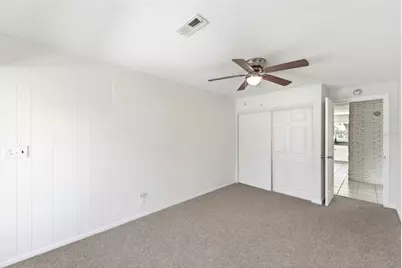5136 68th Street N #B, Saint Petersburg, FL 33709 - Photo 16