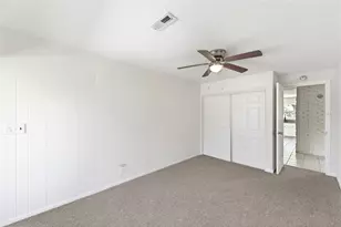 5136 68th St N, Saint Petersburg, FL 33709 - Photo 16