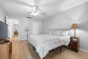 2850 59th Street S, Gulfport, FL 33707 - Photo 20