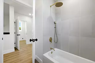 1235 11th Ave S, Saint Petersburg, FL 33705 - Photo 30