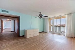 736 Island Way, Clearwater Beach, FL 33767 - Photo 24