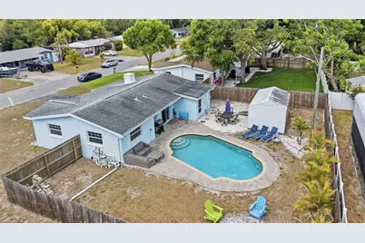 10437 52nd Avenue N, Saint Petersburg, FL 33708 - Photo 6