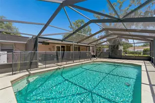 212 Crystal Lake Rd, Lutz, FL 33548 - Photo 14