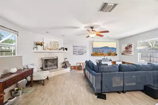 162 SE Lincoln Cir N, Saint Petersburg, FL 33703 - Photo 10